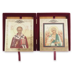 Складень с ликами Ангела Хранителя и Николая Мирликийского, бархат бордовый, 21х24,5 см